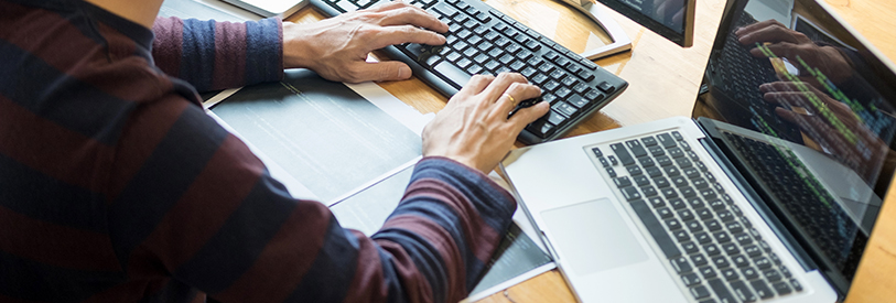 اندروید در سیستم موبایل به کار رفته است. 