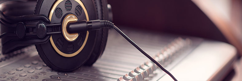 کار گردان ها باید به کیفیت صدا توجه خاص داشته باشند.