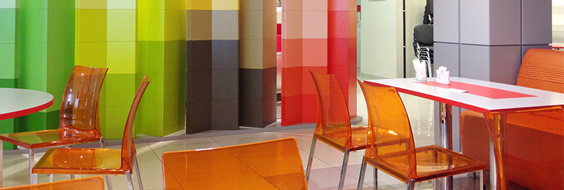 هر کدام از رنگ های به کار رفته در دکوراسیون دارای معنی خاصی هستند .