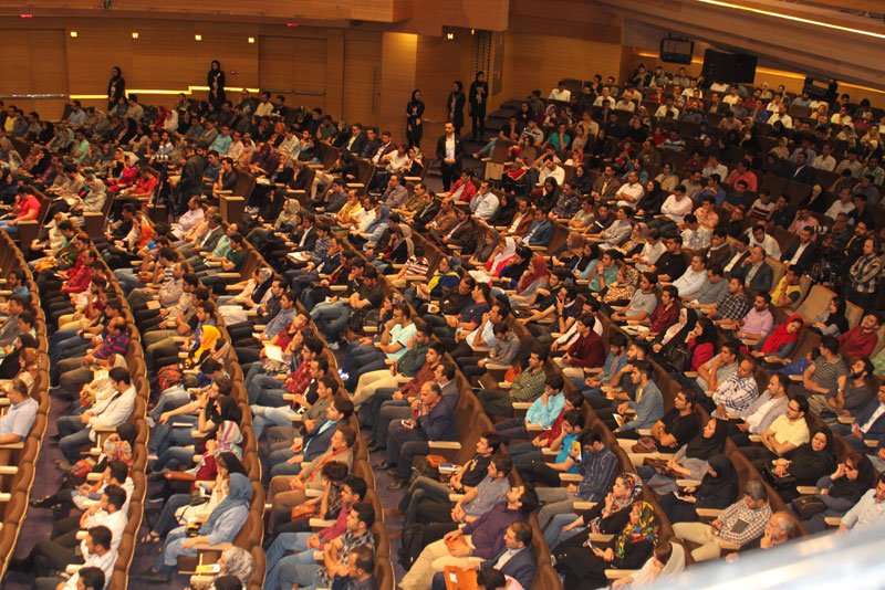 نوازندگان پیانو باید به سبک ها موسیقی مسلط باشند.