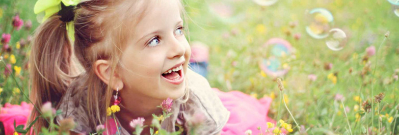 خلق و خوی کودکان به برخورد والدین وابسته است. 