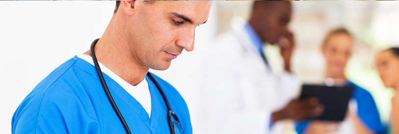 بهیارها باید در انجام برخی از کارها با پرستار مشورت کنند. 