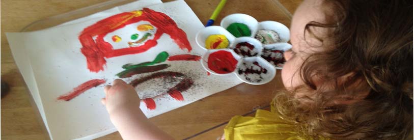 گواش یکی از رنگ هایی حلال در اب است . 