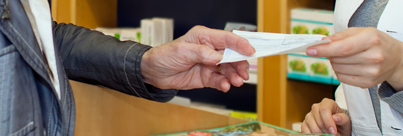 درآمد ماهیانه تکنسین داروخانه متفاوت و وابسته به ساعت کاری می باشد