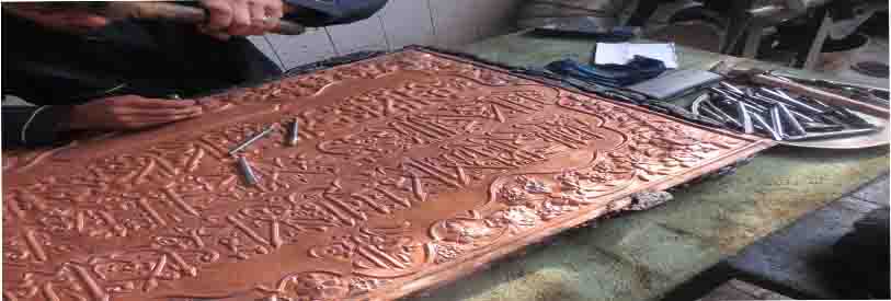 هنر قلمزنی مس هنری با ارزش است .