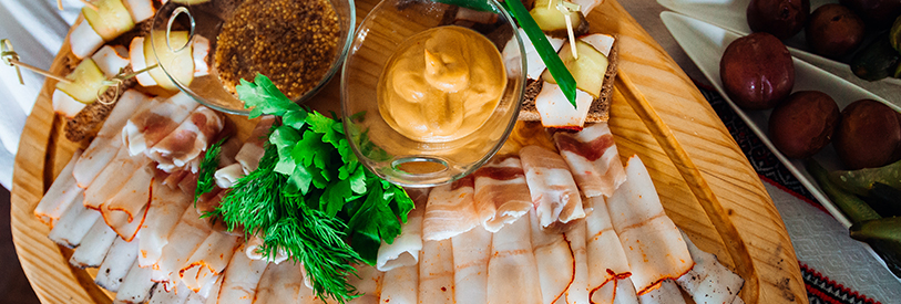 اشپزی حرفه ای بسیار قدیمی است .