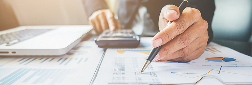 مدیران مالی باید بر امور حسابداری مسلط باشند.