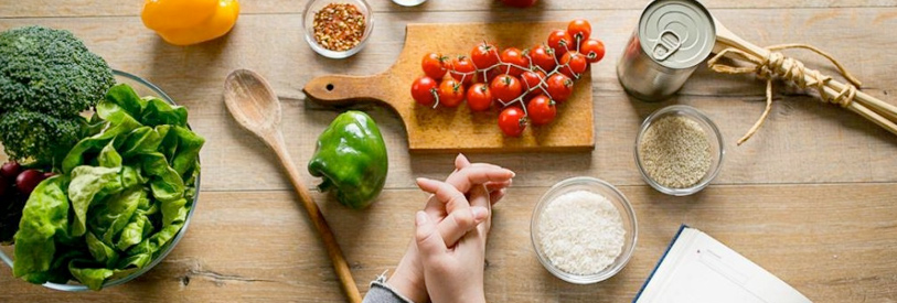 مدرک تغذیه و رژیم غذایی می تواند شانس ورود افراد به بازار کار را افزایش دهد .