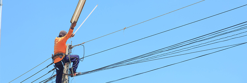 گواهینامه کار در ارتفاع از مزایای کار در ارتفاعات می باشد