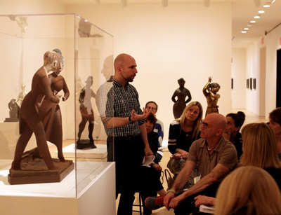 آشنایی با راهنمای موزه