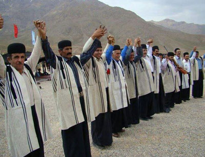 آشنایی با اصول خیاطی لباس مردان و زنان بختیاری