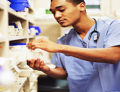 شرح وظایف تکنسین داروخانه